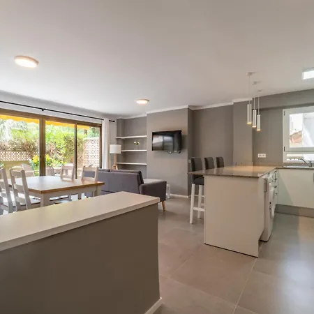 Ponent H Appartement *